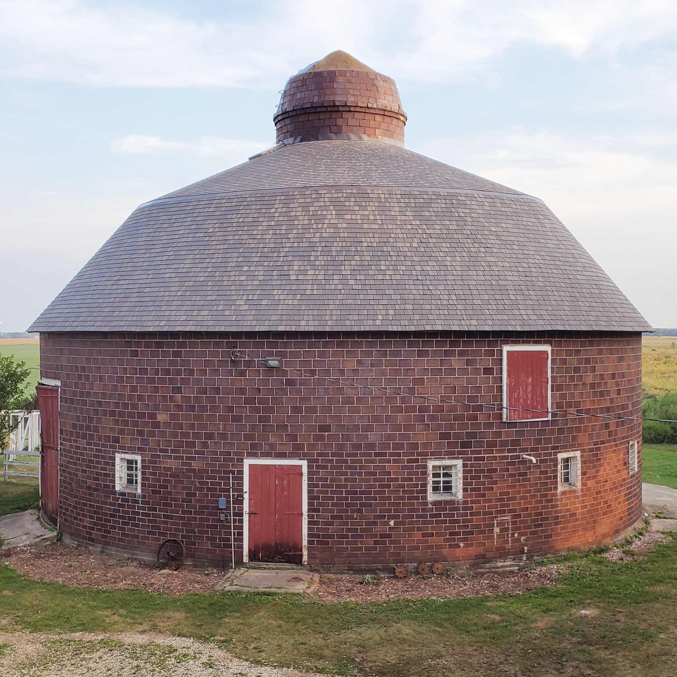 The round barn